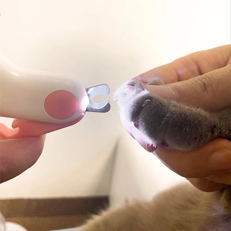LED Light Pet Nail Clipper Professional Cutter with Safety Lock - - Grooming Tool - Friends & Pets Co.